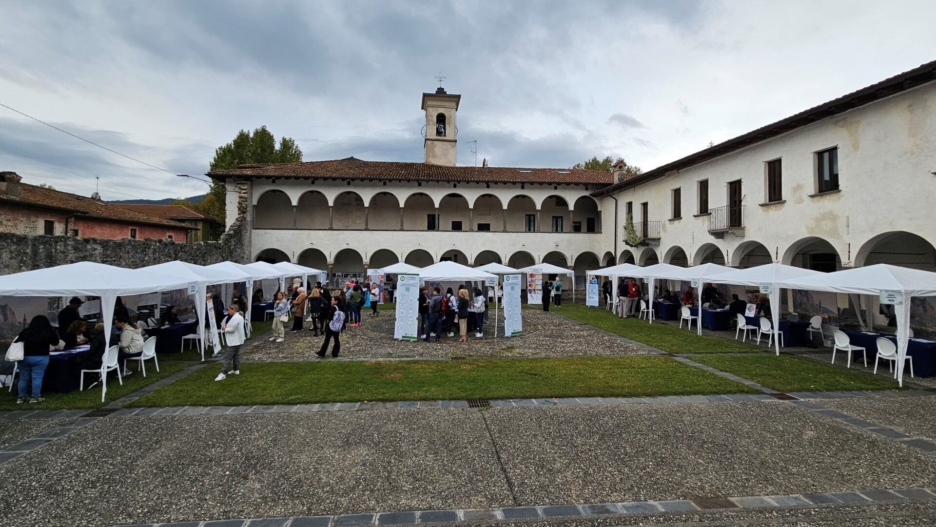 Un’occasione d’incontro tra realtà operanti nel settore di cura e persone in cerca di una nuova occupazione.